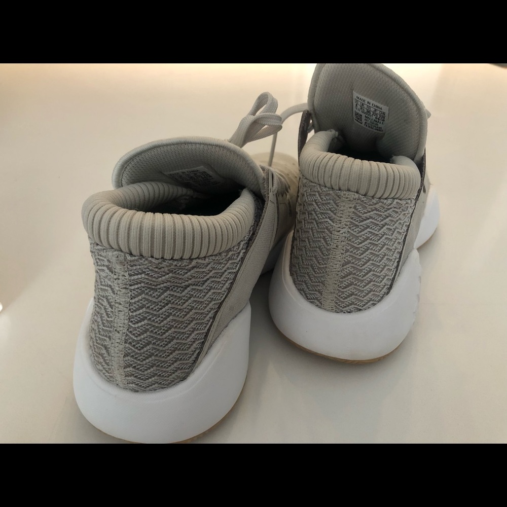 Adidas - Picture 5 of 9